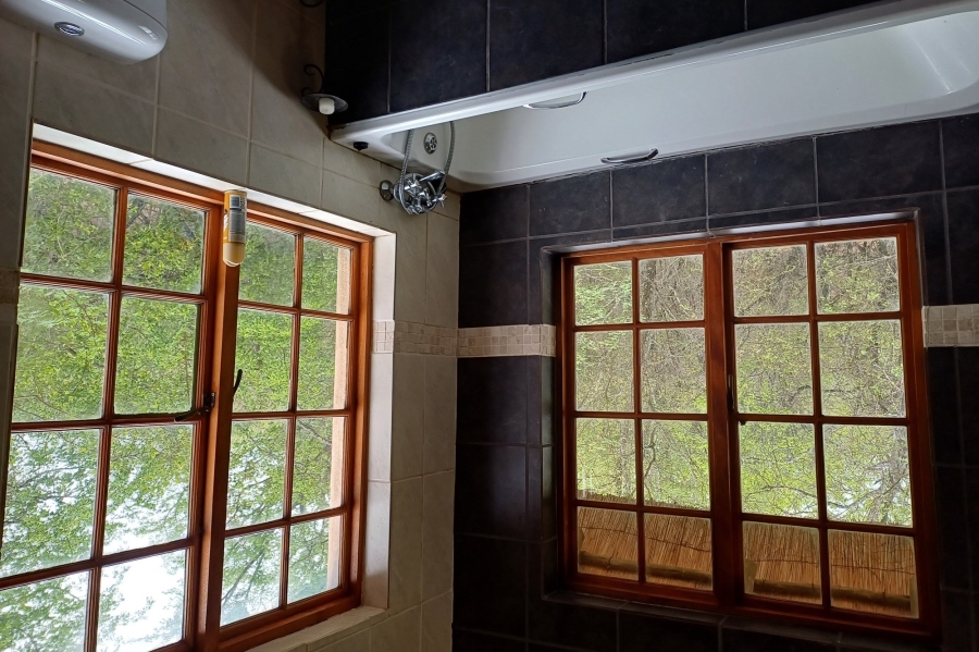 2 Bedroom Property for Sale in Marloth Park Mpumalanga