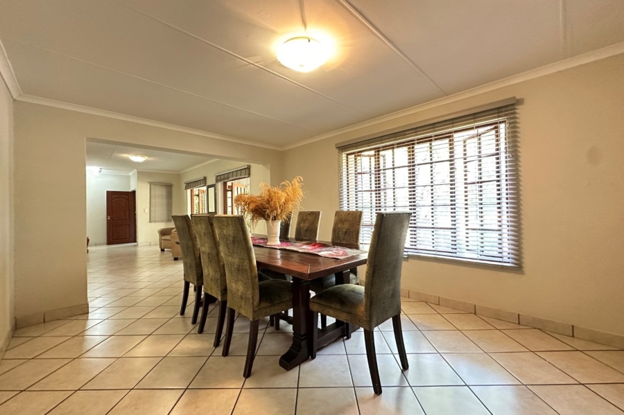 4 Bedroom Property for Sale in Nelspruit Ext 5 Mpumalanga