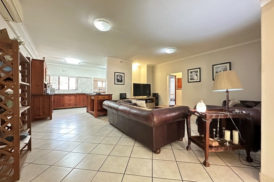 4 Bedroom Property for Sale in Nelspruit Ext 5 Mpumalanga