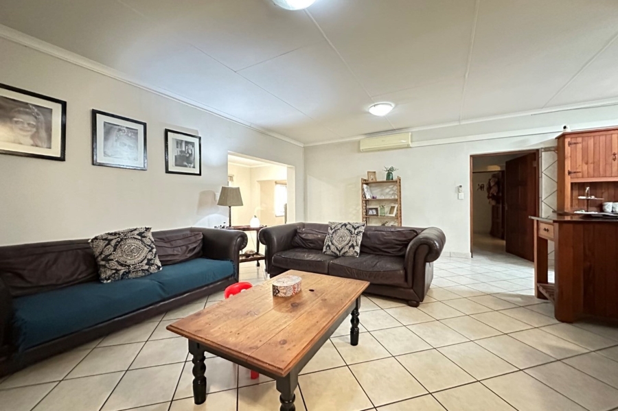 4 Bedroom Property for Sale in Nelspruit Ext 5 Mpumalanga