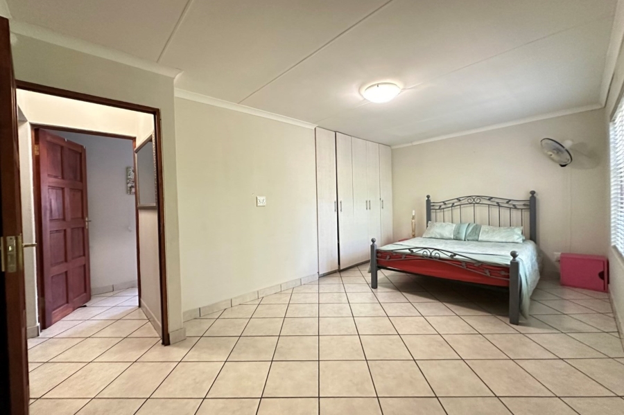 4 Bedroom Property for Sale in Nelspruit Ext 5 Mpumalanga