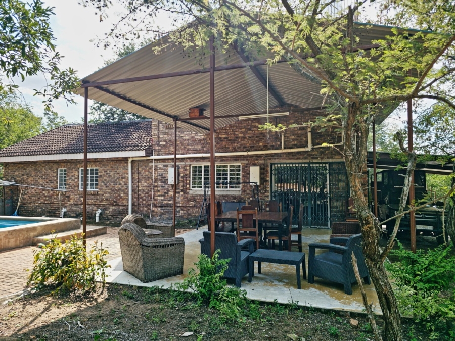 4 Bedroom Property for Sale in Marloth Park Mpumalanga
