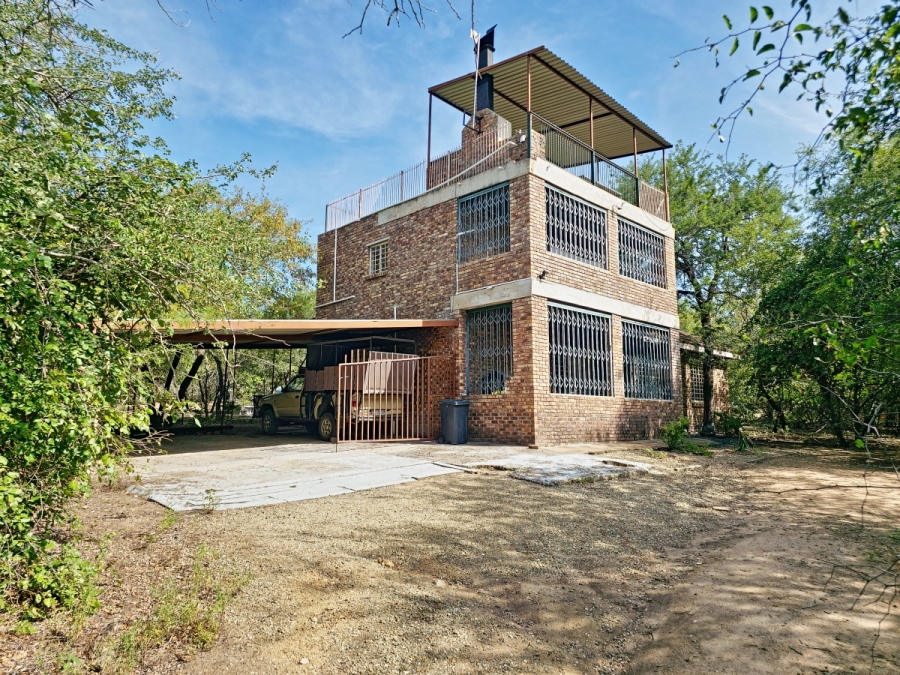 4 Bedroom Property for Sale in Marloth Park Mpumalanga