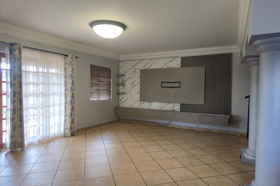 3 Bedroom Property for Sale in Aerorand South Mpumalanga