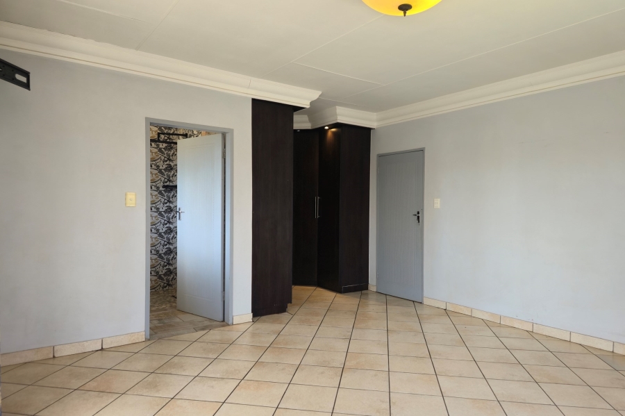 3 Bedroom Property for Sale in Aerorand South Mpumalanga