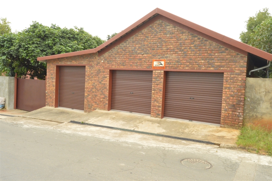 2 Bedroom Property for Sale in Barberton Mpumalanga