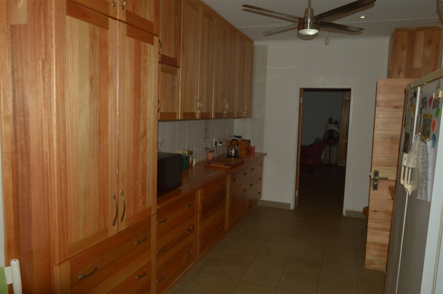 2 Bedroom Property for Sale in Barberton Mpumalanga