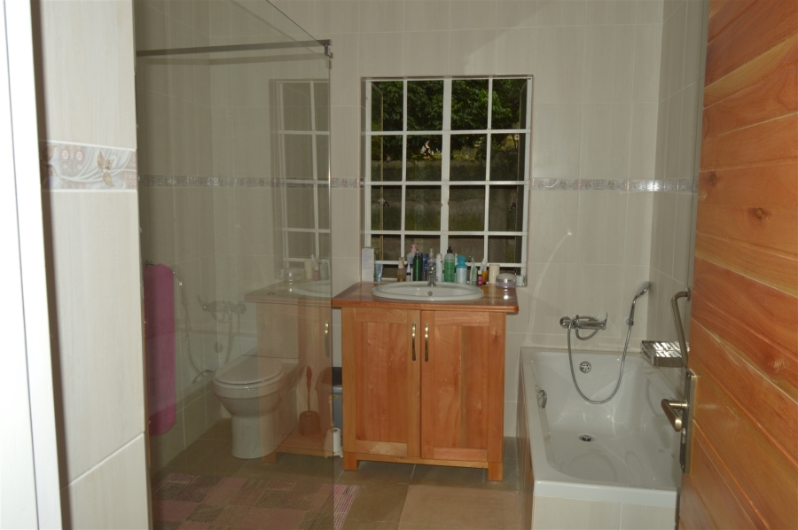 2 Bedroom Property for Sale in Barberton Mpumalanga