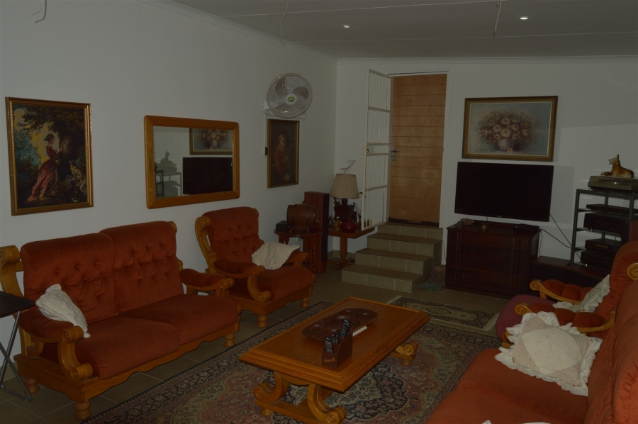 2 Bedroom Property for Sale in Barberton Mpumalanga