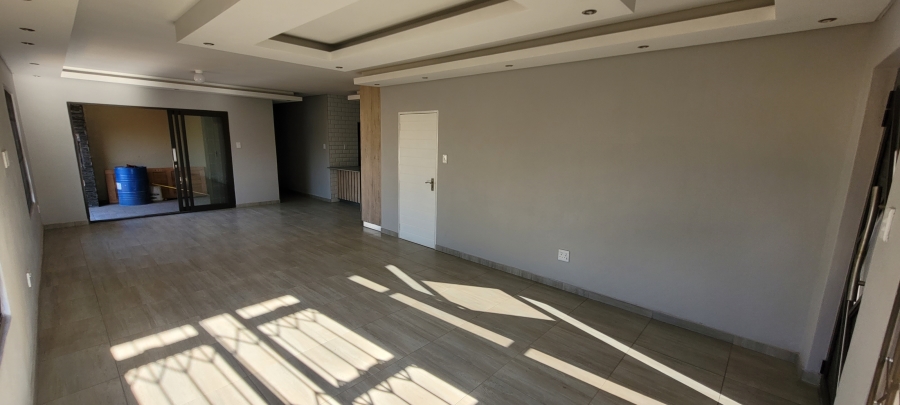 3 Bedroom Property for Sale in Aerorand Mpumalanga