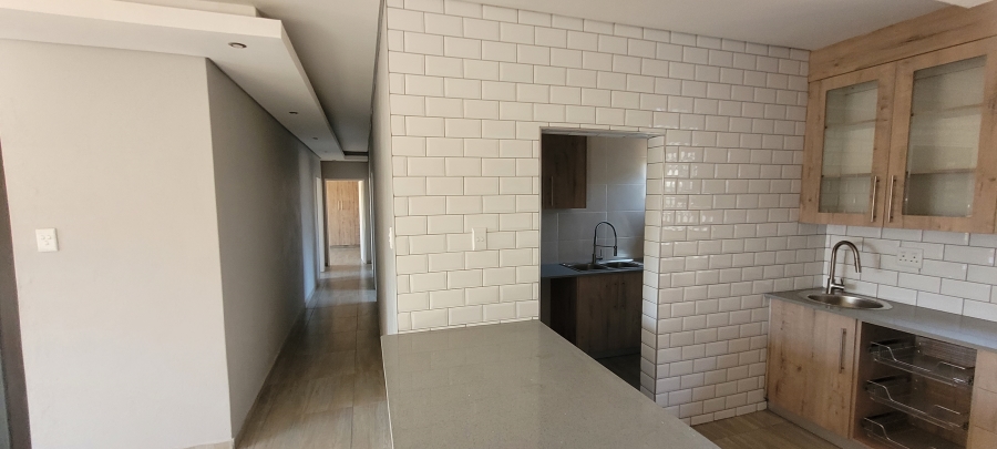 3 Bedroom Property for Sale in Aerorand Mpumalanga