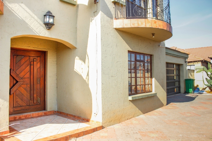 3 Bedroom Property for Sale in Mineralia Mpumalanga