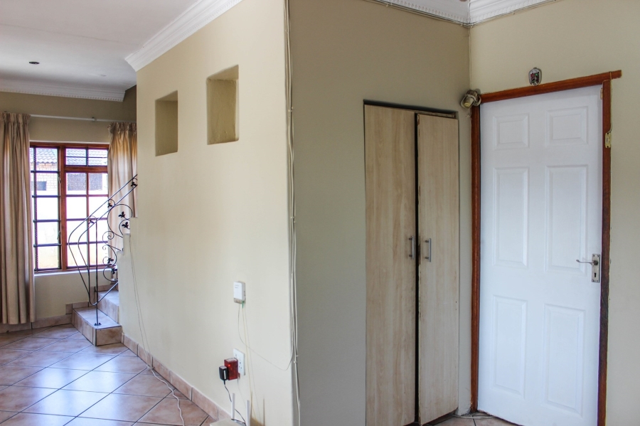 3 Bedroom Property for Sale in Mineralia Mpumalanga