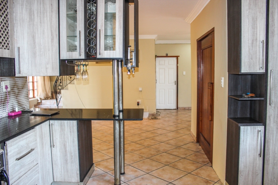 3 Bedroom Property for Sale in Mineralia Mpumalanga