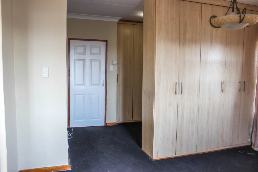 3 Bedroom Property for Sale in Mineralia Mpumalanga