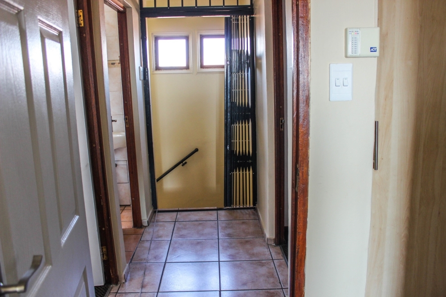 3 Bedroom Property for Sale in Mineralia Mpumalanga