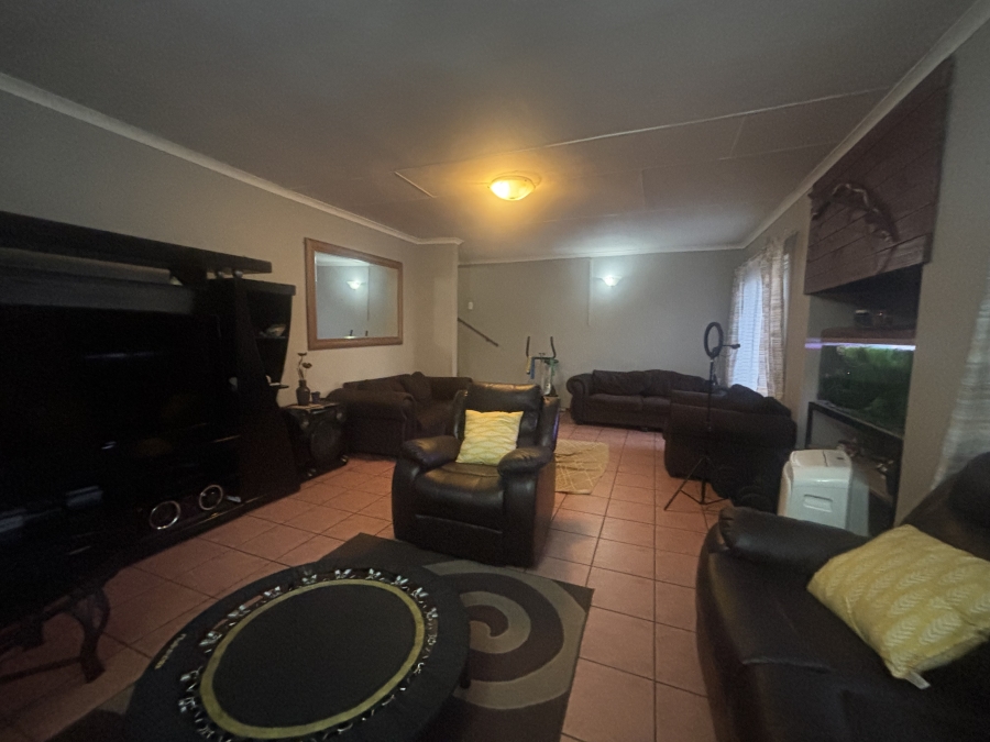 4 Bedroom Property for Sale in Reyno Ridge Mpumalanga