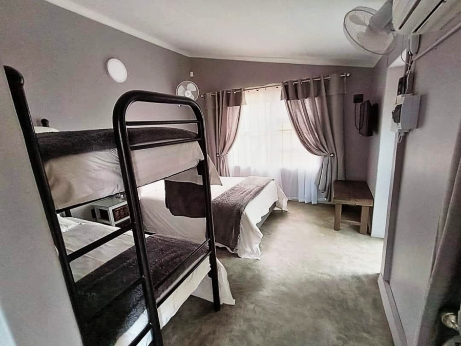 3 Bedroom Property for Sale in Marloth Park Mpumalanga