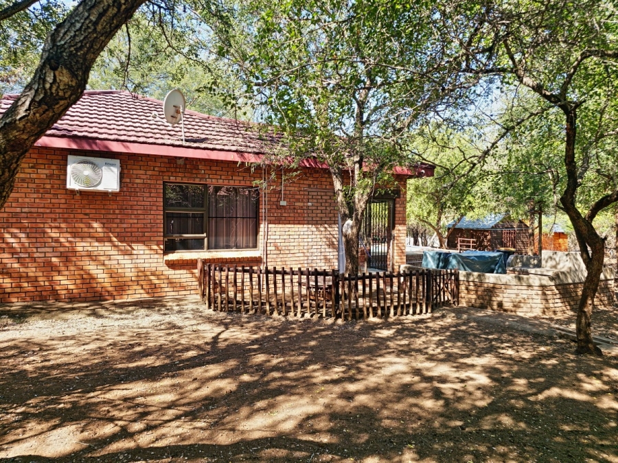 3 Bedroom Property for Sale in Marloth Park Mpumalanga