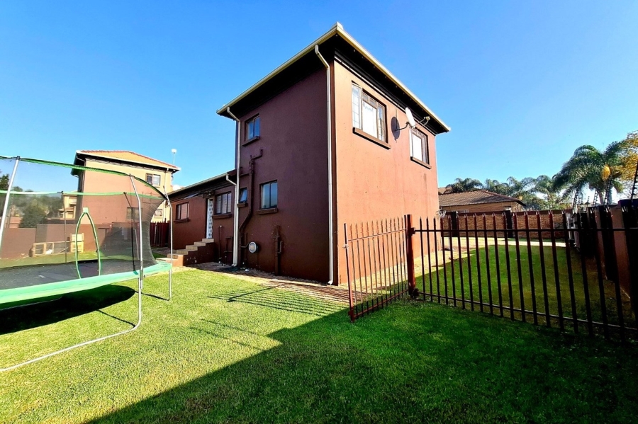 3 Bedroom Property for Sale in Aerorand Mpumalanga