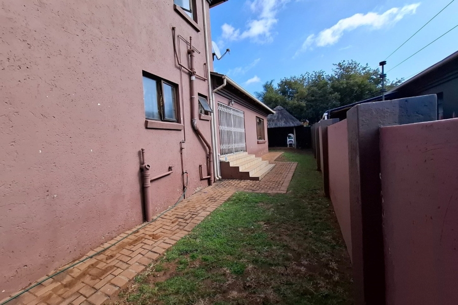 3 Bedroom Property for Sale in Aerorand Mpumalanga