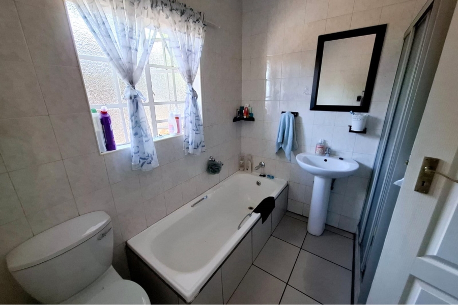 3 Bedroom Property for Sale in Aerorand Mpumalanga