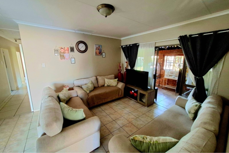 3 Bedroom Property for Sale in Aerorand Mpumalanga