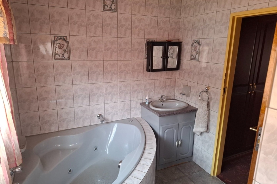 4 Bedroom Property for Sale in Eastdene Mpumalanga