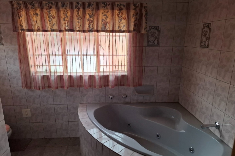 4 Bedroom Property for Sale in Eastdene Mpumalanga