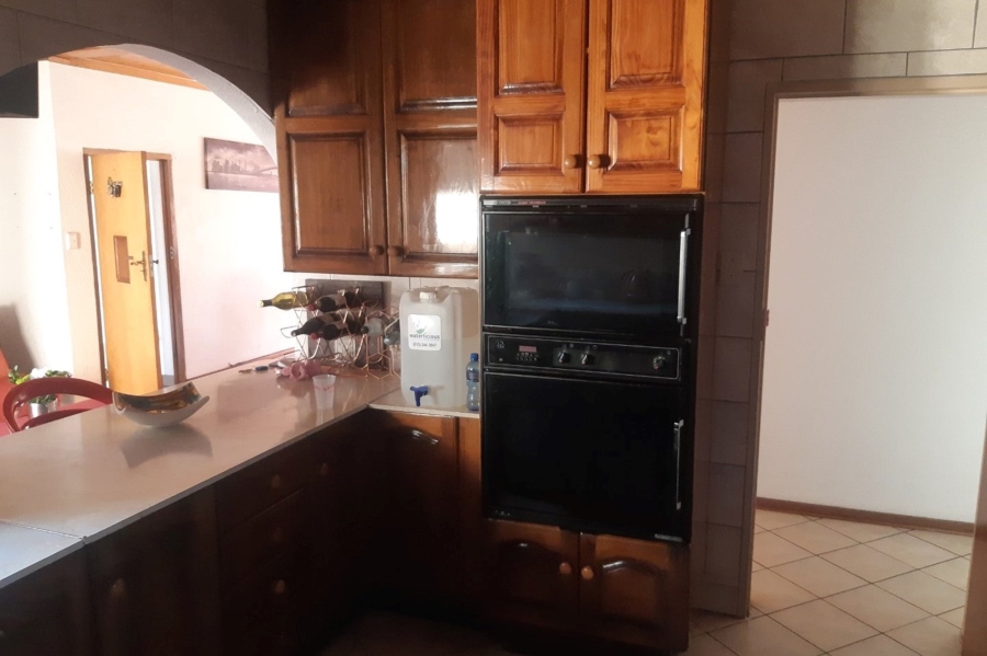 4 Bedroom Property for Sale in Aerorand Mpumalanga