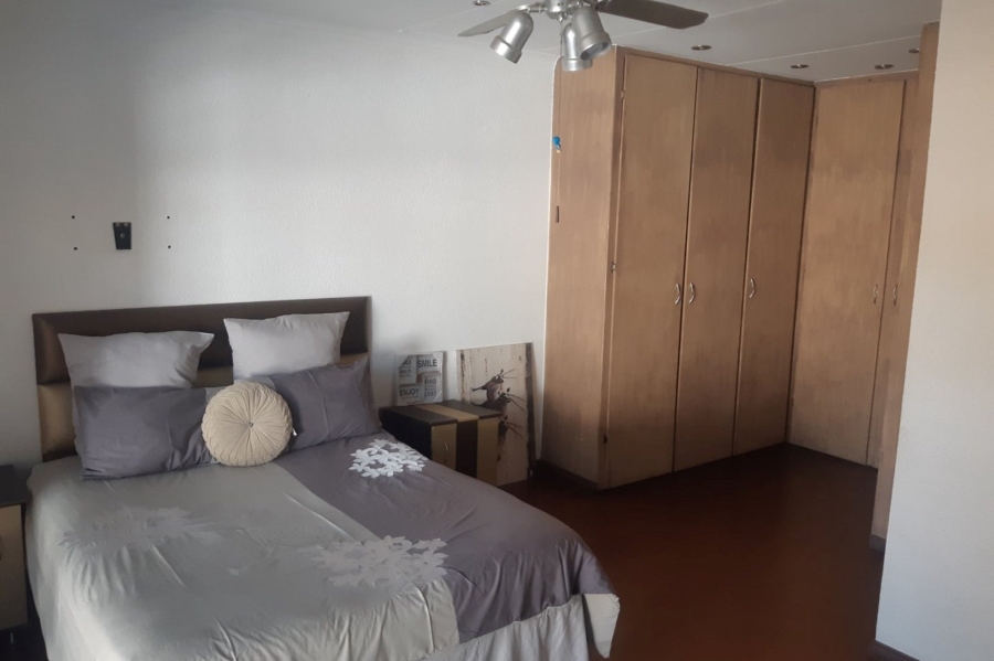 4 Bedroom Property for Sale in Aerorand Mpumalanga