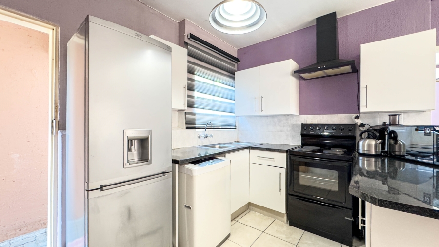 1 Bedroom Property for Sale in West Acres Ext 24 Mpumalanga