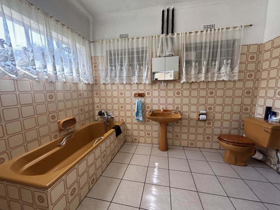Commercial Property for Sale in Jackaroo A H Mpumalanga
