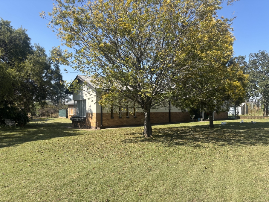 Commercial Property for Sale in Jackaroo A H Mpumalanga