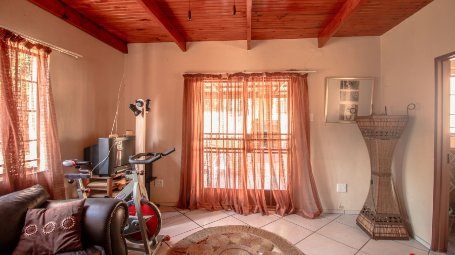 4 Bedroom Property for Sale in Nelspruit Ext 5 Mpumalanga