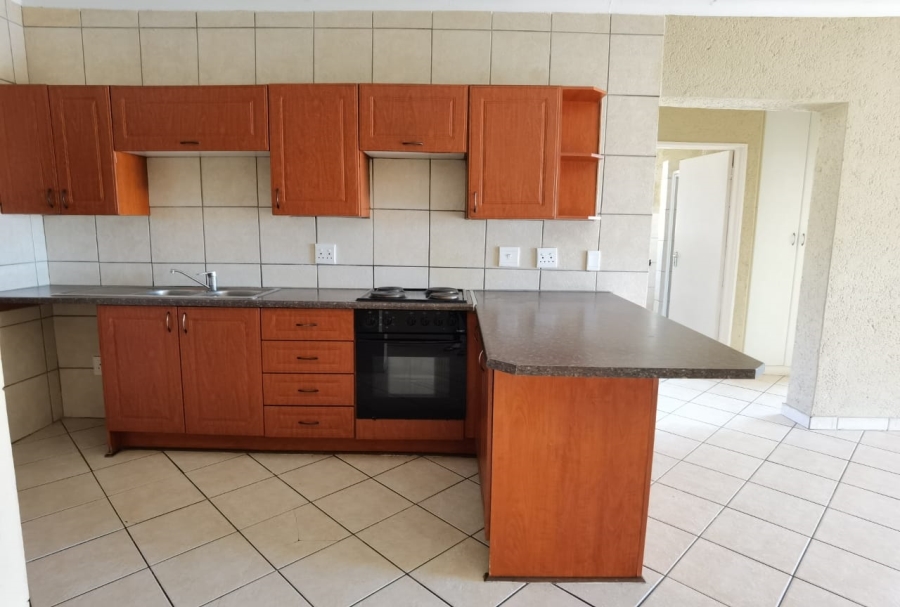 To Let 2 Bedroom Property for Rent in Nelspruit Ext 8 Mpumalanga