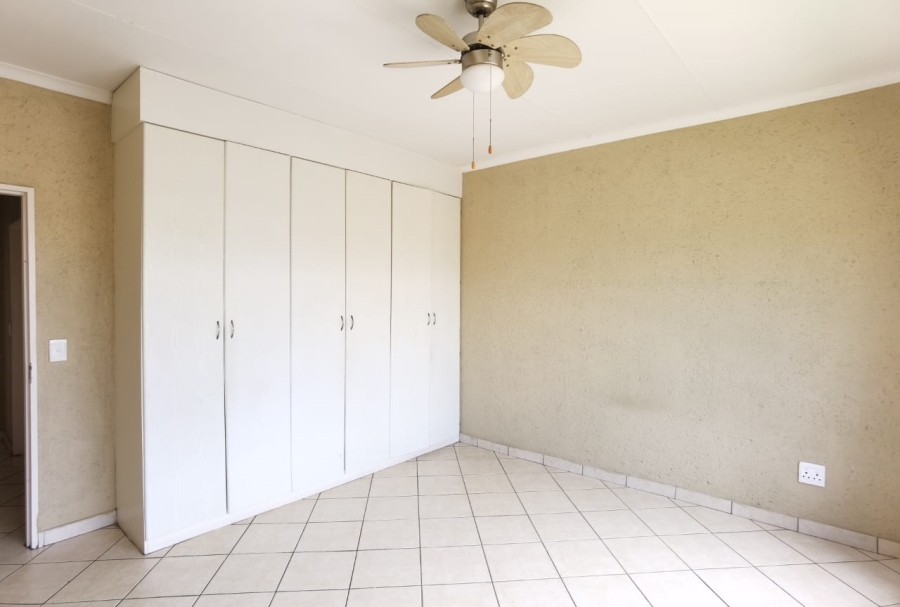 To Let 2 Bedroom Property for Rent in Nelspruit Ext 8 Mpumalanga