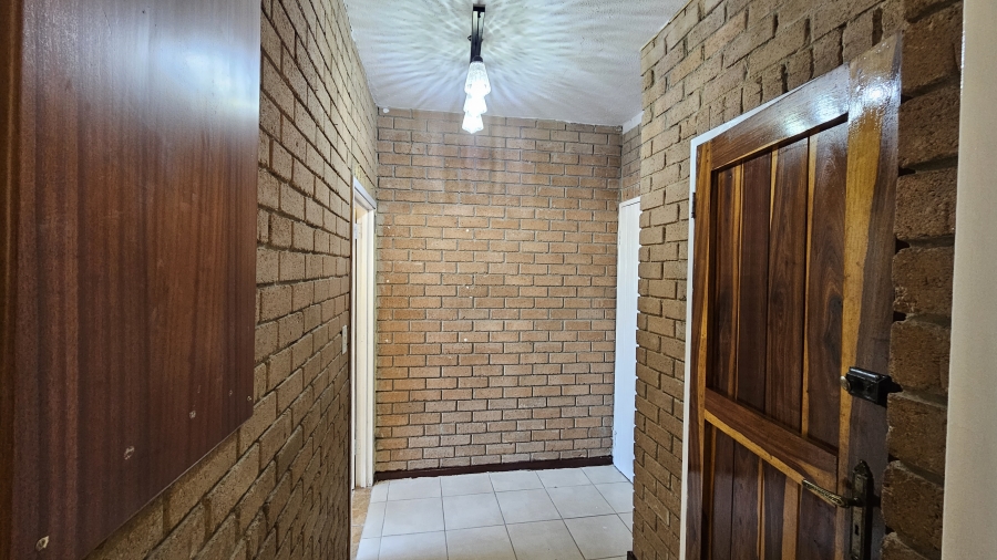 2 Bedroom Property for Sale in White River Ext 3 Mpumalanga
