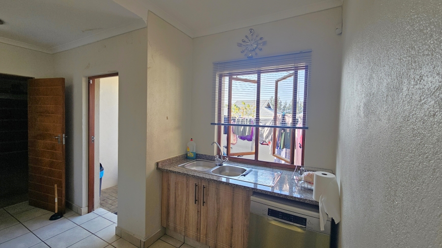 3 Bedroom Property for Sale in Fairlands Estate Mpumalanga