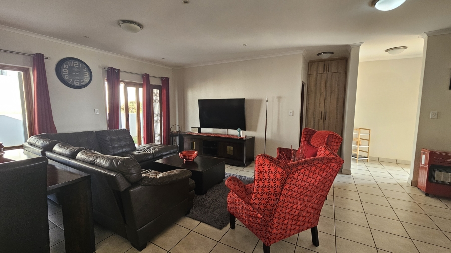 3 Bedroom Property for Sale in Fairlands Estate Mpumalanga