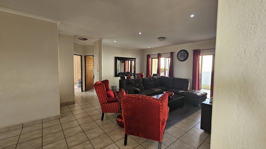 3 Bedroom Property for Sale in Fairlands Estate Mpumalanga