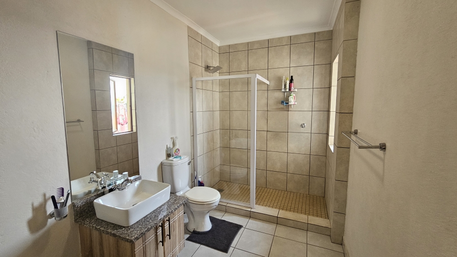3 Bedroom Property for Sale in Fairlands Estate Mpumalanga