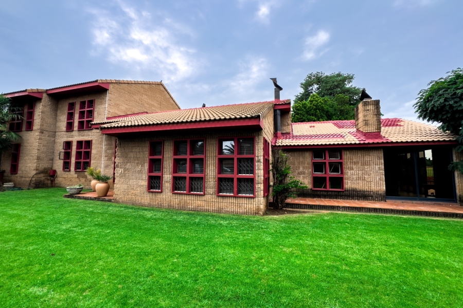 4 Bedroom Property for Sale in Clubville Mpumalanga