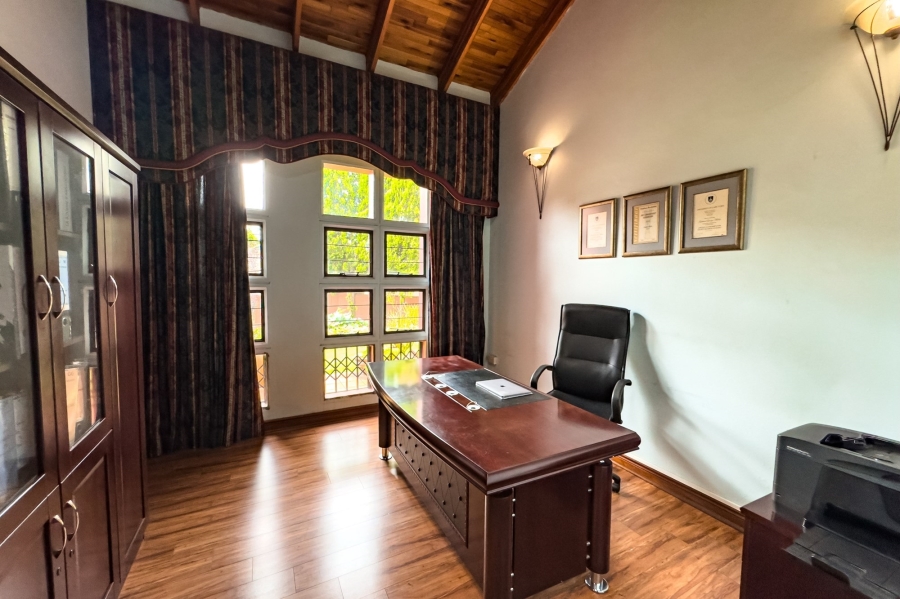 4 Bedroom Property for Sale in Clubville Mpumalanga