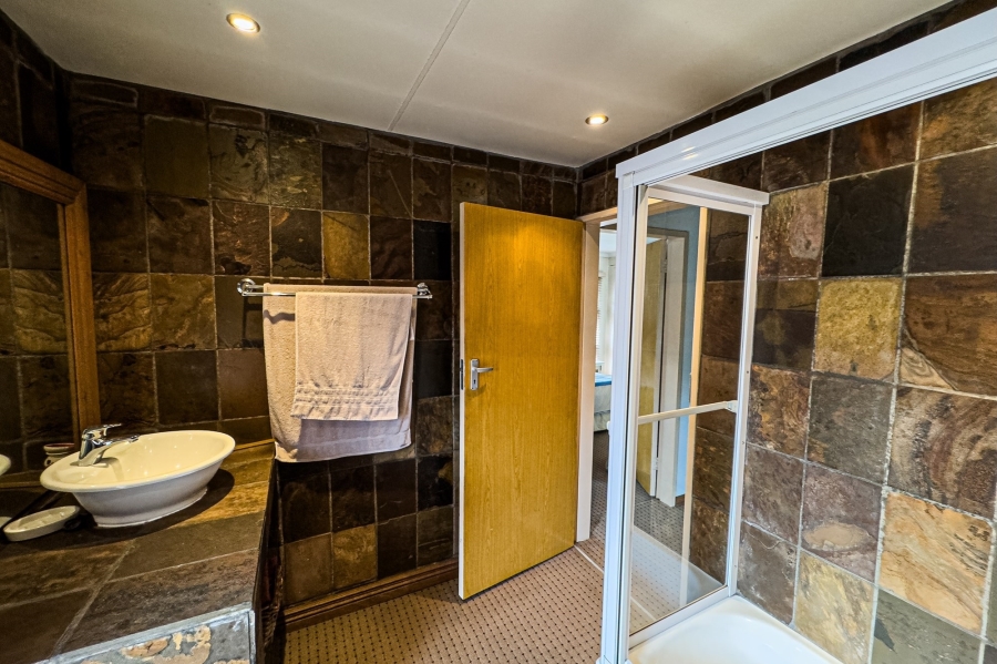 4 Bedroom Property for Sale in Clubville Mpumalanga