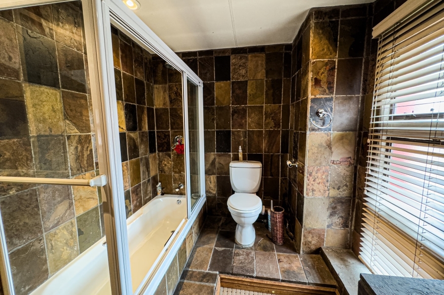 4 Bedroom Property for Sale in Clubville Mpumalanga