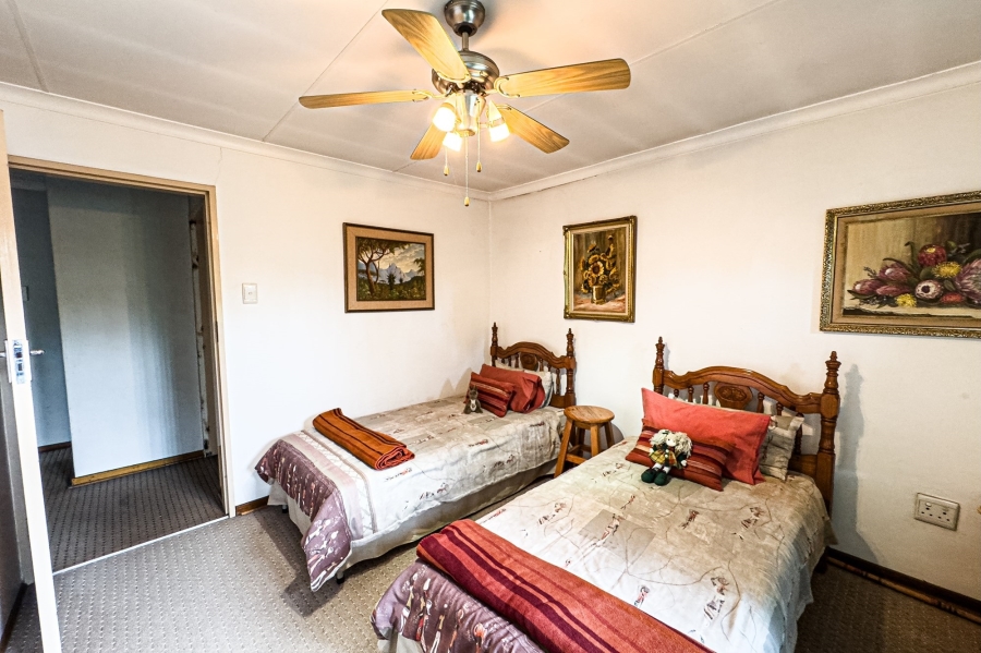 4 Bedroom Property for Sale in Clubville Mpumalanga