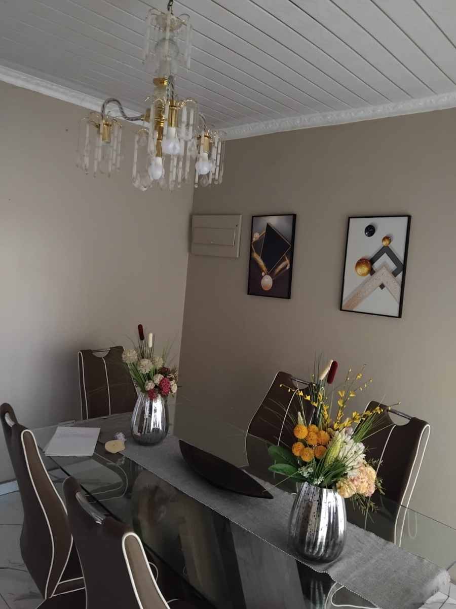 4 Bedroom Property for Sale in Witbank Ext 8 Mpumalanga