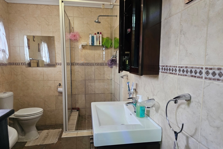 5 Bedroom Property for Sale in Middelburg Central Mpumalanga