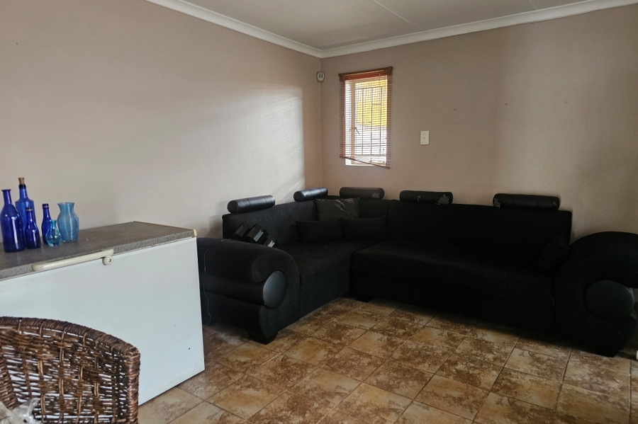 5 Bedroom Property for Sale in Middelburg Central Mpumalanga